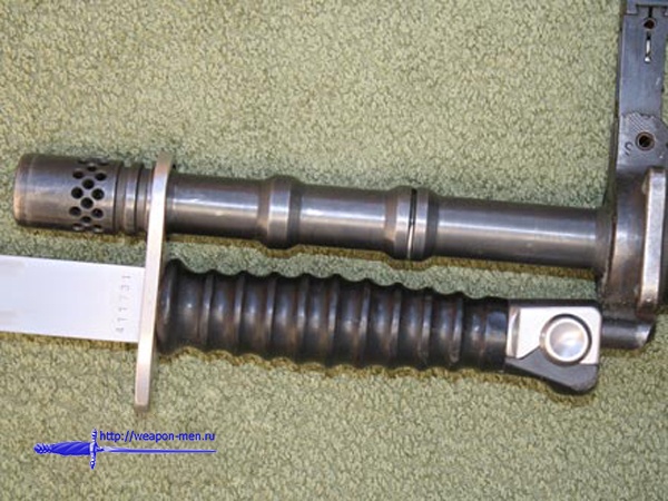 Штык-нож образца 1957 года к автоматической винтовке Sig Stgw. 57